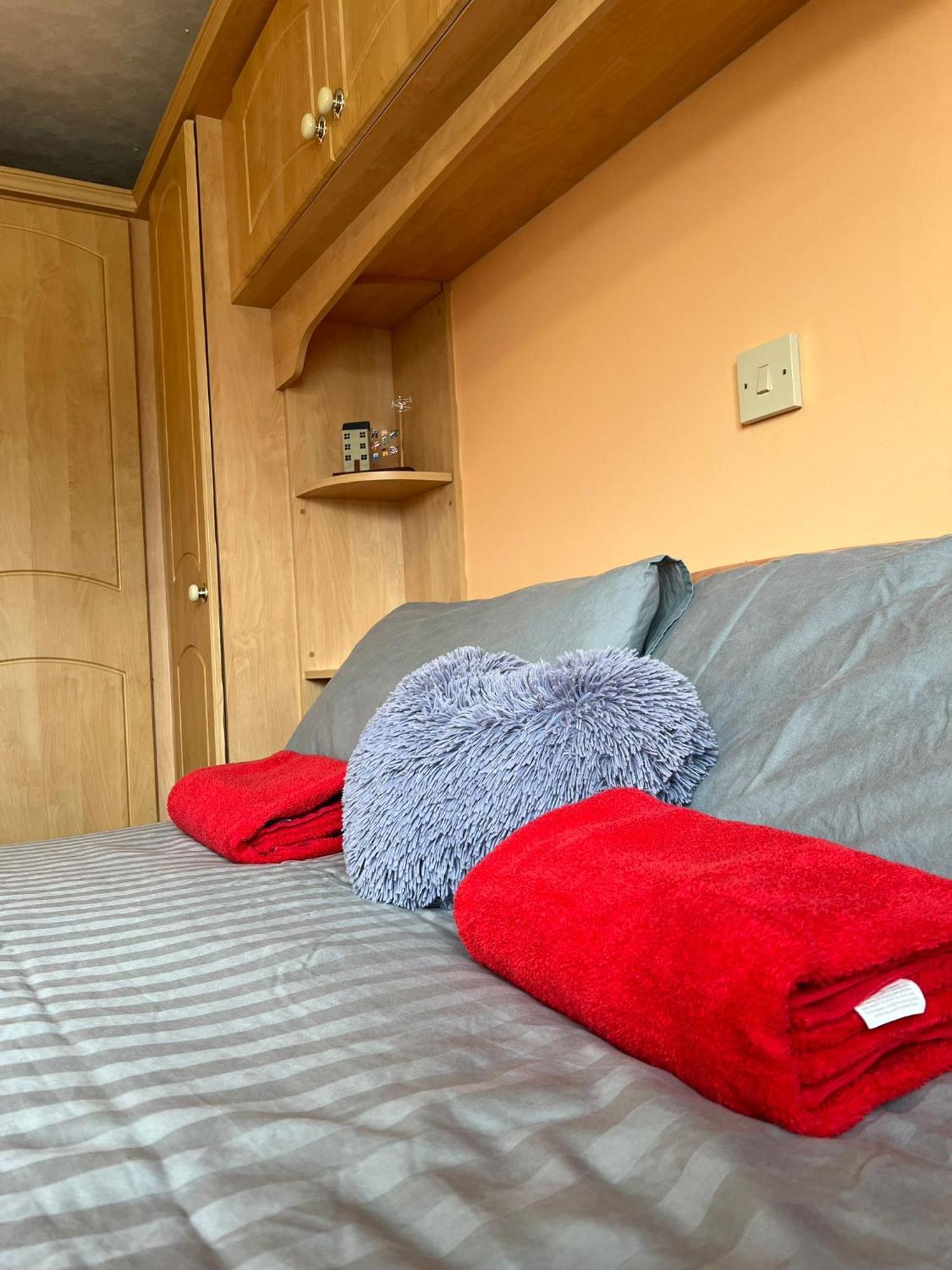 Spacious 2 Bedroomed Mobile Home Aberystwyth Exterior foto